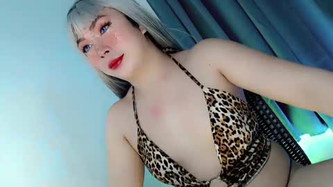 Snapshot of mysterious_kim chatting on 12/03/25, 01:57 kimmy online show from 12/03/25, 01:57