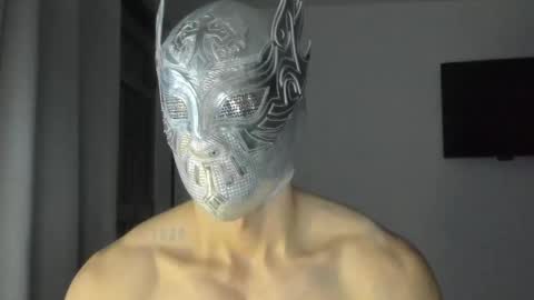 Snapshot of mysterious_muscles chatting on 04/21/26, 02:51 mysterious_muscles online show from 04/21/26, 02:51