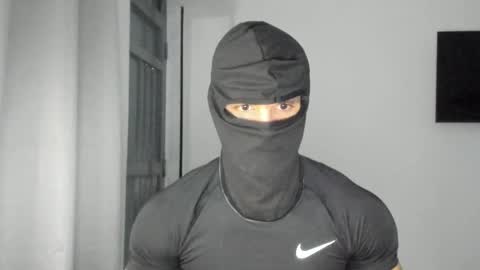 Snapshot of mysterious_muscles chatting on 04/24/26, 10:56 mysterious_muscles online show from 04/24/26, 10:56