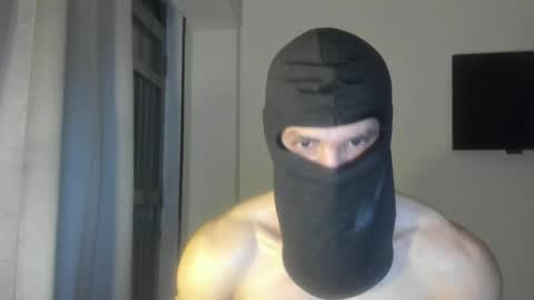 Snapshot of mysterious_muscles chatting on 04/28/26, 11:21 mysterious_muscles online show from 04/28/26, 11:21