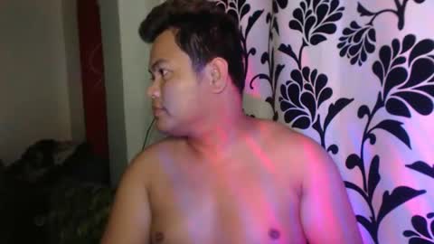 Snapshot of mysteriousasiangay chatting on 10/26/25, 11:49 Mater Jerk online show from 10/26/25, 11:49