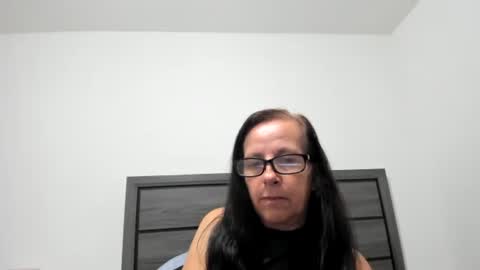 mysteriouspeachgoddess online show from 09/10/25, 02:33