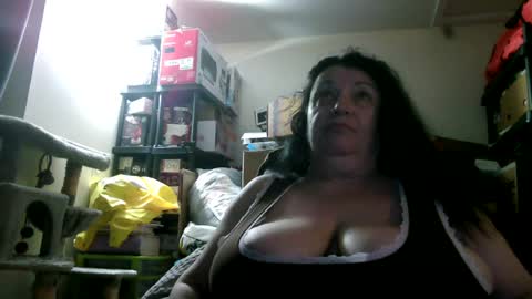 mysteriouswoman18 online show from 07/27/26, 01:45