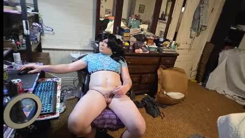 Snapshot of mysteryblue62 chatting on 03/22/26, 12:58 Mystery Blue and Mistress Prude online show from 03/22/26, 12:58