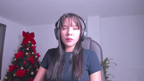 Elena online show from 12/16/25, 11:21