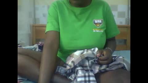 mystic_linna online show from 10/03/25, 07:22