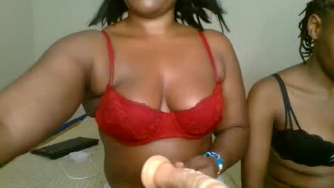 Snapshot of mystic_saucy chatting on 09/26/25, 08:13 mystic_saucy online show from 09/26/25, 08:13