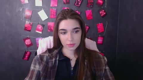 Snapshot of mysticamelia chatting on 03/15/26, 06:30 Amelia online show from 03/15/26, 06:30