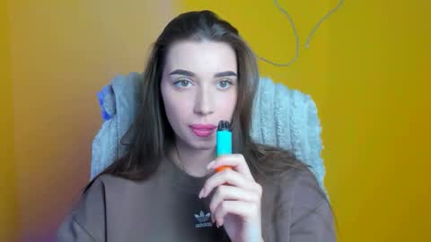 Snapshot of mysticamelia chatting on 03/24/26, 12:32 Amelia online show from 03/24/26, 12:32