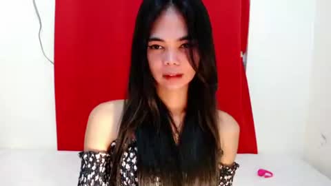 Krestine online show from 10/28/25, 11:18