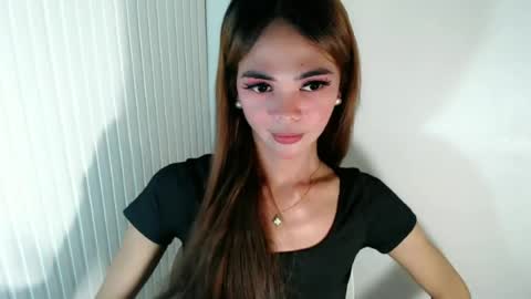 Krestine online show from 06/15/26, 11:45