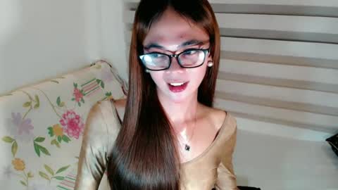 Krestine online show from 06/19/26, 05:12