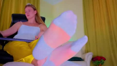 mysticvenus_ online show from 07/01/26, 07:21