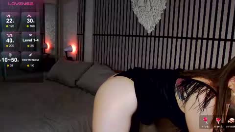 Angeline online show from 06/19/26, 06:56