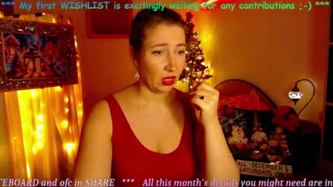 MystyDew online show from 12/05/24, 03:17