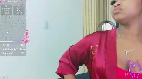 Snapshot of mysugarmoomy chatting on 07/14/26, 02:16 mysugarmoomy online show from 07/14/26, 02:16
