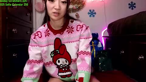 MySweetSofie online show from 12/25/24, 04:12