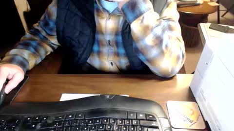 Snapshot of mytimeyourtimeourtime chatting on 02/06/26, 12:15 ItsTime online show from 02/06/26, 12:15