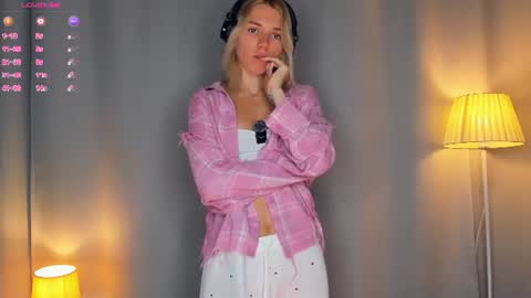 Olivia or just olive online show from 07/22/26, 07:16