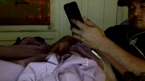 str8 dom alphaAsian Daddy type. sorry not bi or  curious but i dont judgediscrimenate. online show from 02/06/25, 05:09