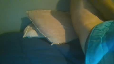 mywifewillkillme122 online show from 10/27/25, 05:33