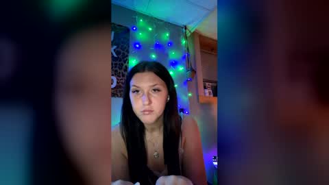 n0rmalgurl online show from 05/14/26, 12:50