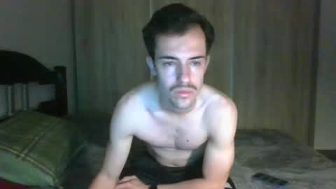 Snapshot of n0vin chatting on 09/21/25, 11:06 n0vin online show from 09/21/25, 11:06