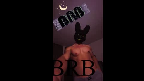 Snapshot of n1h1lv01d chatting on 10/31/25, 02:01 n1h1lv01d online show from 10/31/25, 02:01