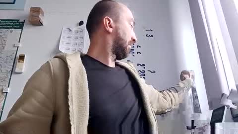 Snapshot of n22day22 chatting on 09/16/25, 07:53 Mr Bigmagnum online show from 09/16/25, 07:53