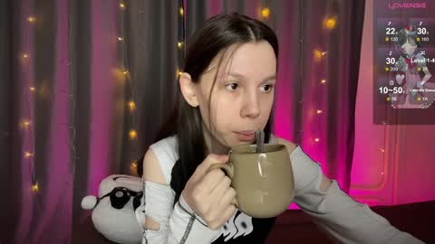 Vanessa and Julia  online show from 01/19/25, 06:43