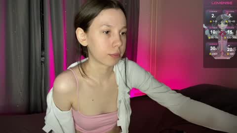 Vanessa and Julia  online show from 01/23/25, 10:33