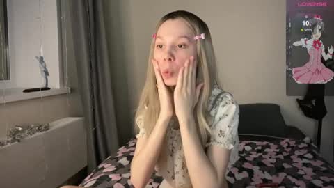 Vanessa and Julia  online show from 02/26/25, 05:17