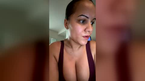 naamah888 online show from 07/07/26, 08:46