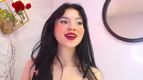 naamah_b online show from 12/16/24, 01:43