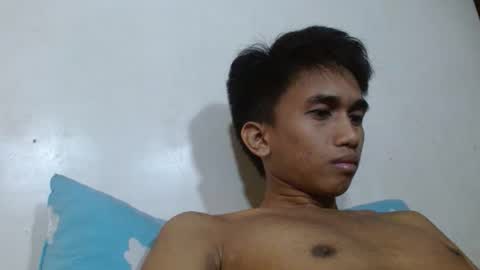 Snapshot of nachos072800 chatting on 03/15/26, 12:27 nachos072800 online show from 03/15/26, 12:27