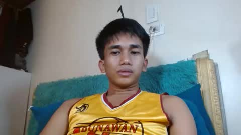 Snapshot of nachos072800 chatting on 04/29/26, 12:37 nachos072800 online show from 04/29/26, 12:37
