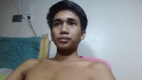 Snapshot of nachos072800 chatting on 05/17/26, 05:09 nachos072800 online show from 05/17/26, 05:09