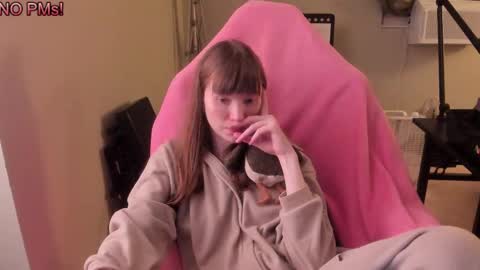 Natalie Marlo online show from 10/04/25, 10:13