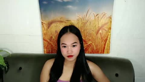 nadia online show from 09/11/25, 05:35