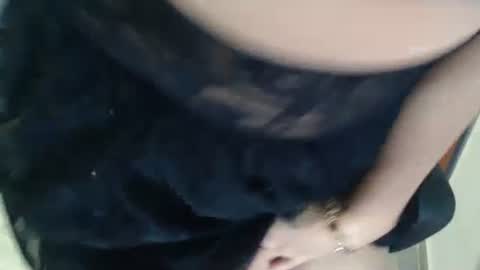 Nadia  online show from 09/25/25, 12:47