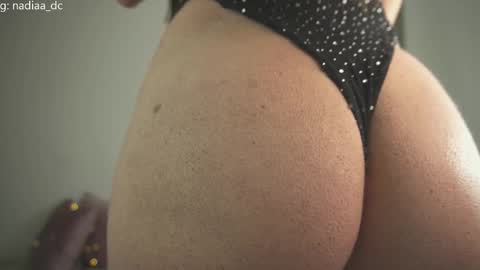 Nadia  INST Nadiaa dc online show from 11/28/25, 12:57