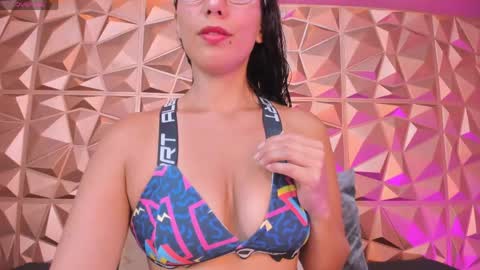 nadiajalil online show from 05/04/26, 08:27