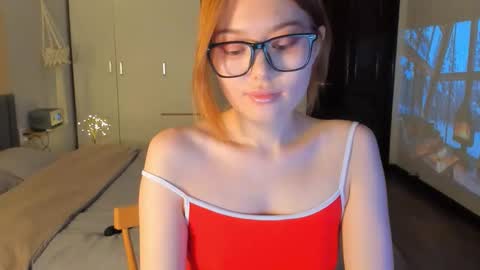 nadiazan online show from 12/01/25, 09:14