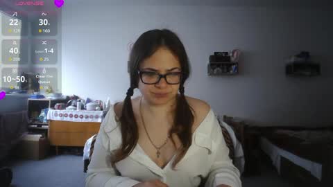 nadiiamorgun online show from 05/05/26, 05:26