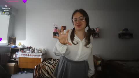 nadiiamorgun online show from 05/06/26, 05:35