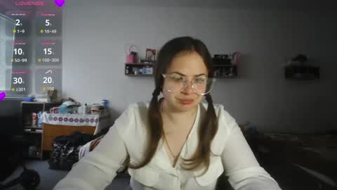 nadiiamorgun online show from 05/12/26, 05:37