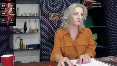 Nadin online show from 07/11/26, 09:34