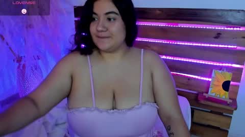 Nadine online show from 04/30/26, 02:56