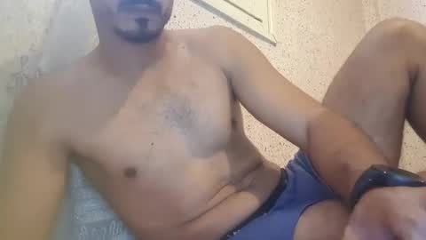 Snapshot of nadirff16 chatting on 09/12/25, 03:12 V online show from 09/12/25, 03:12