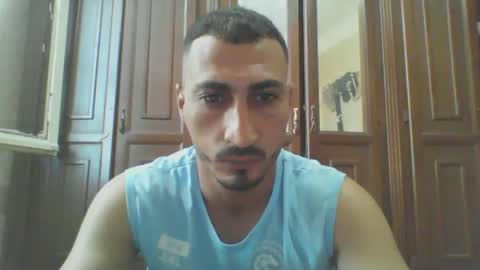 Snapshot of nadirff16 chatting on 10/25/25, 10:56 V online show from 10/25/25, 10:56